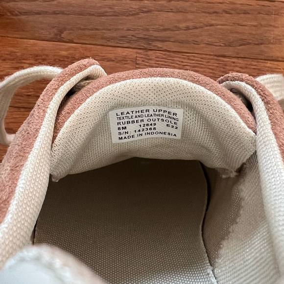 Tory Burch Howell Court Sneaker Suede Size 8 NEW - Picture 9 of 9